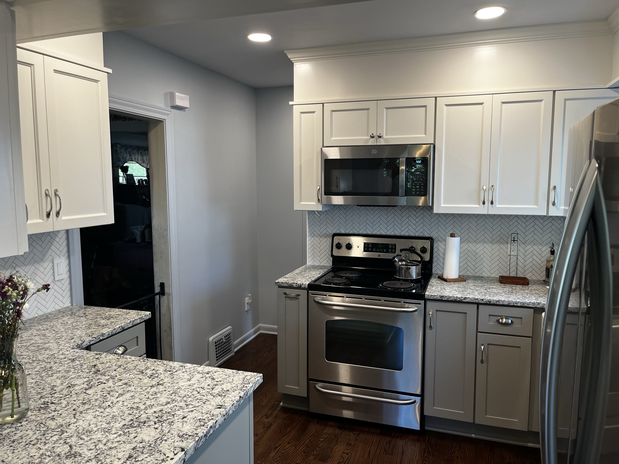 New Kitchen Remodel in Lakewood, OH