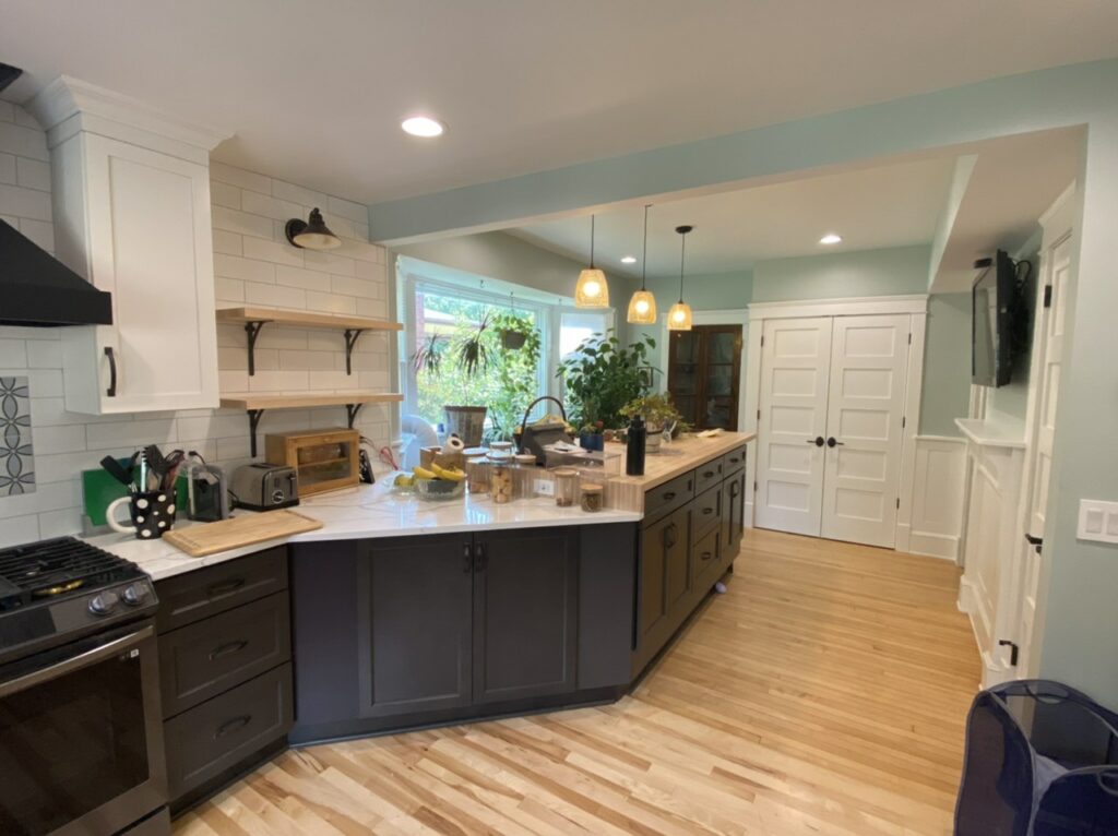 Kitchen Remodel in Lakewood, OH